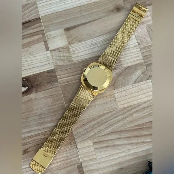 Geneva Electra Diamond Ladies Watch Gold Tone Weave Bracelet Gold Square Dial Geneva | Accessories | Geneva Electra Diamond Ladies Watch  main image 4